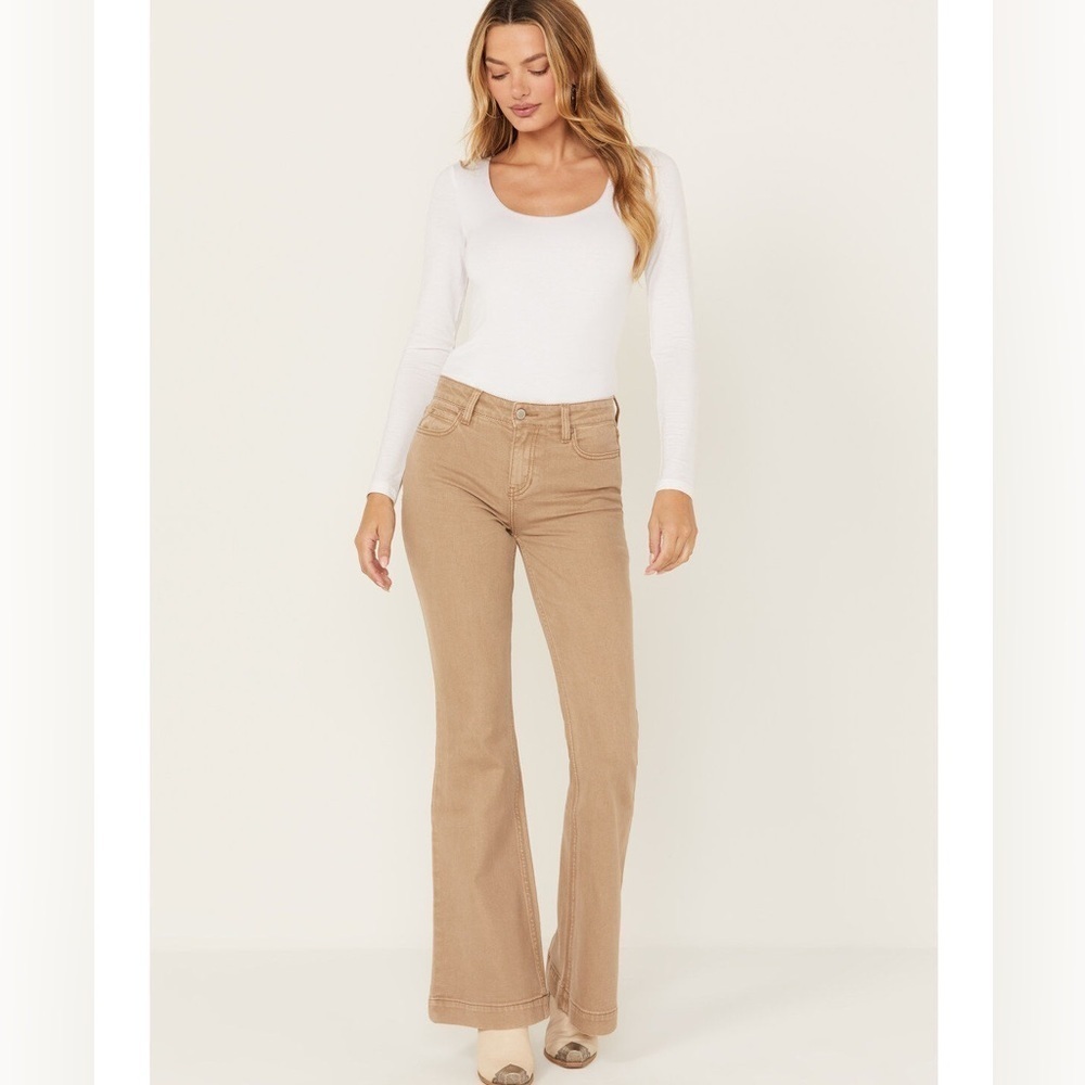 Shyanne flare corduroy size 29 tan like new